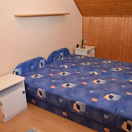 Schmidt Nyaralo Feriehus